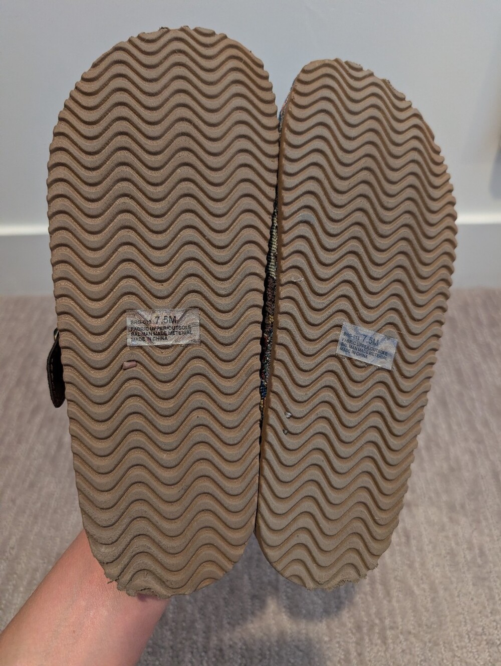 NWOT Dirty Laundry Southwest/Aztec/Geometric Print Clogs - Picture 4 of 5